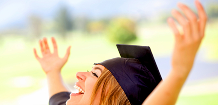 去加拿大读本科要花多少钱